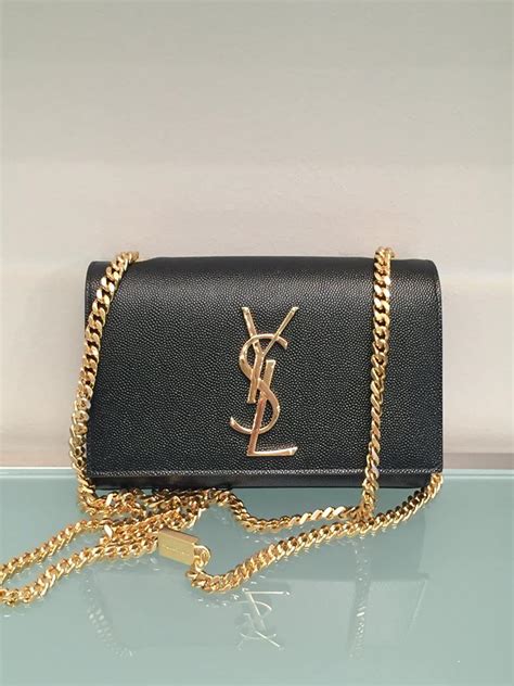 yves saint laurent borse.